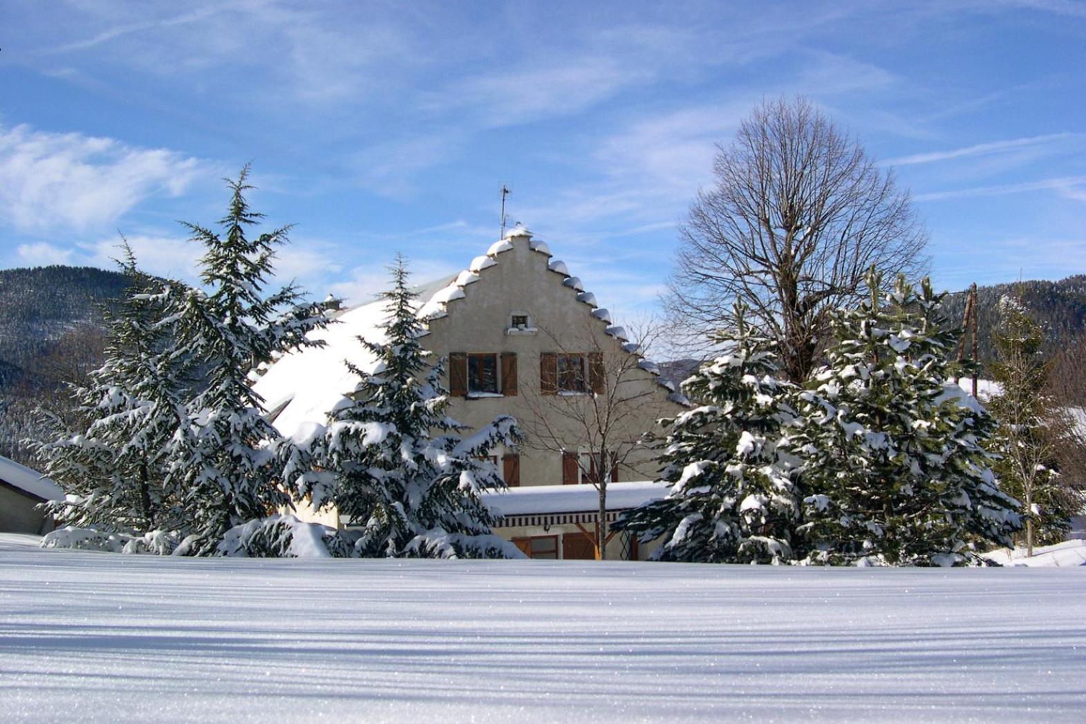 Hotel Des Montauds - & Restaurant Villard-de-Lans