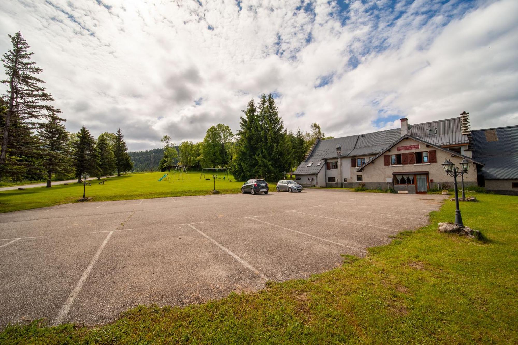 Hotel Des Montauds - & Restaurant