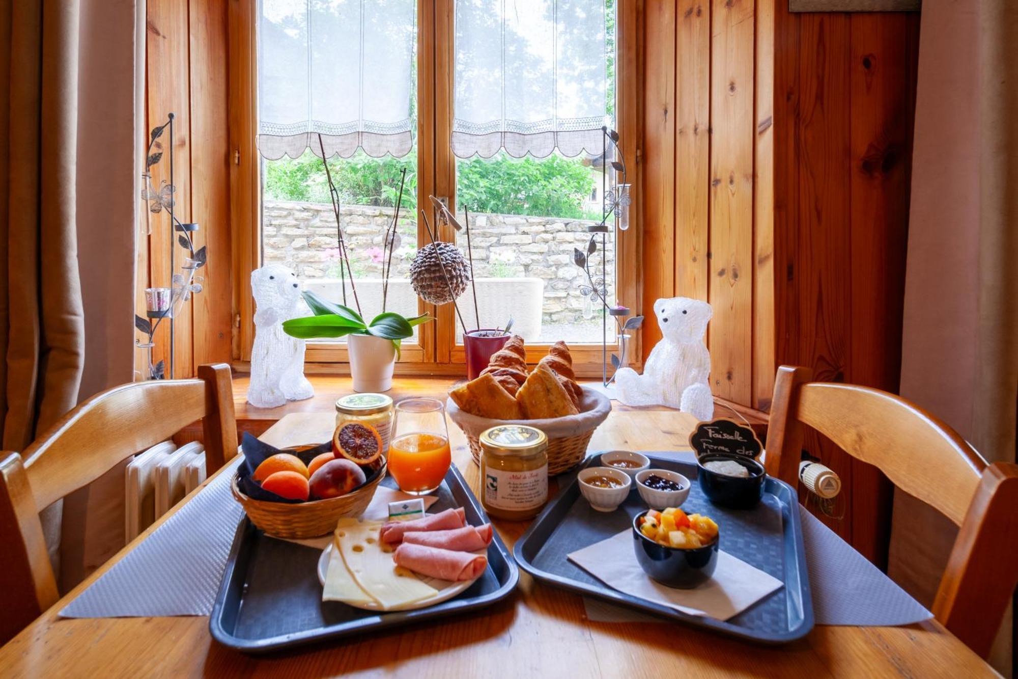 Des Montauds - & Restaurant Hotel 2*