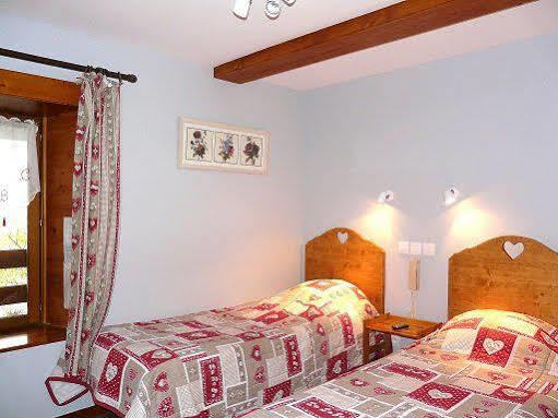 Des Montauds - & Restaurant Hotel 2*